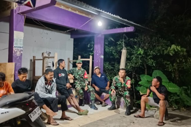 Koramil 09 Susukan Laksanakan Patroli Malam Tingkatkan Kamtibmas di wilayah Susukan