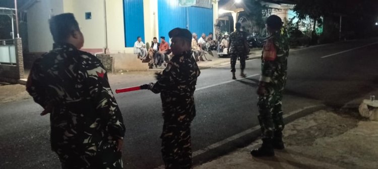 Untuk Memastikan Keamanan Anggota Koramil 07 Mandiraja melaksanakan Patroli malam bersama Banser