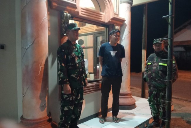 Berikan Rasa Aman Dan Nyaman Koramil Rutin Laksanakan Patroli Malam