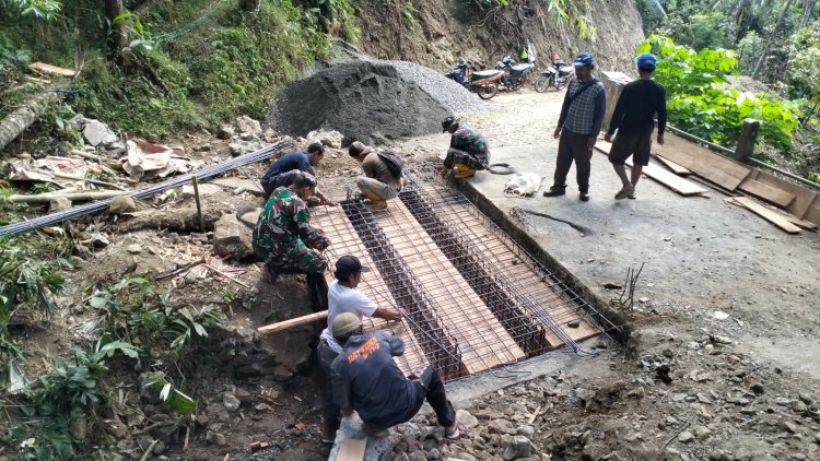 Rangka Besi Kokoh untuk TMMD Reg 129