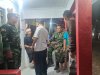 Babinsa Koramil 12 Sigaluh Patroli Siskamling Bersama Warga Cegah Gangguan Kamtibmas