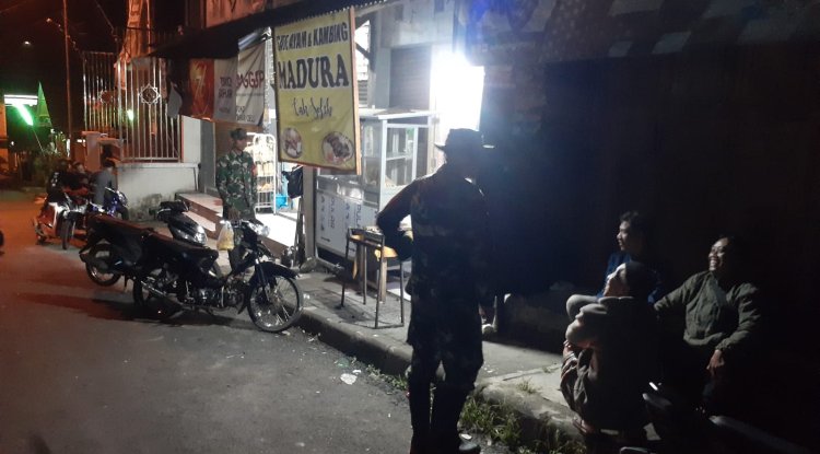Koramil 18 Pagentan Melaksanakan Patroli Malam