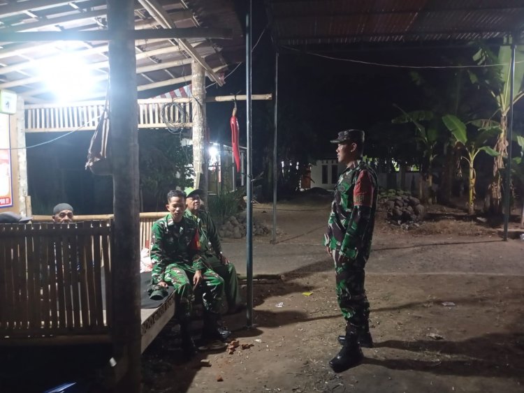 KORAMIL 02 KLAMPOK BERSAMA  LINMAS DAN WARGA MASYARAKAT PATROLI SISKAMLING