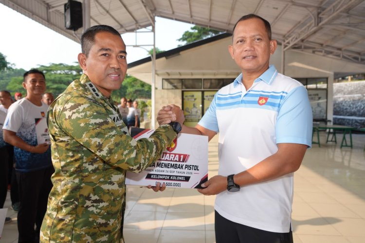 Pangdam IV/Diponegoro Apresiasi Pamen Berprestasi dalam Lomba Menembak dan Renmil