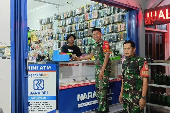 Babinsa Koramil 18/Pagentan Melaksanakan Patroli Malam Guna Memastikan Keamanan Wilayah