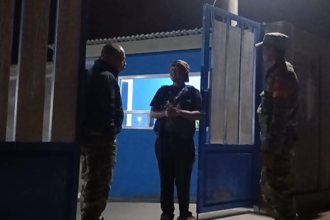 Babinsa Koramil 05/Batur Bersama Warga Gelar Patroli Malam, Jaga Keamanan dan Ketertiban Masyarakat