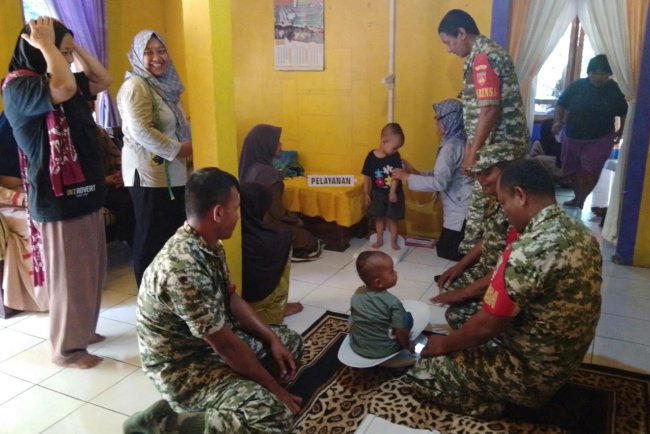 BABINSA DAN BIDAN DESA BERSINERGI DALAM MENJAGA GENERASI BANGSA DARI STUNTING