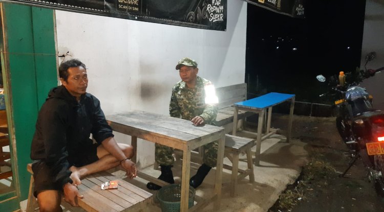 Ciptakan suasana Aman Babinsa patroli di wilayah Koramil 06/Kalibening