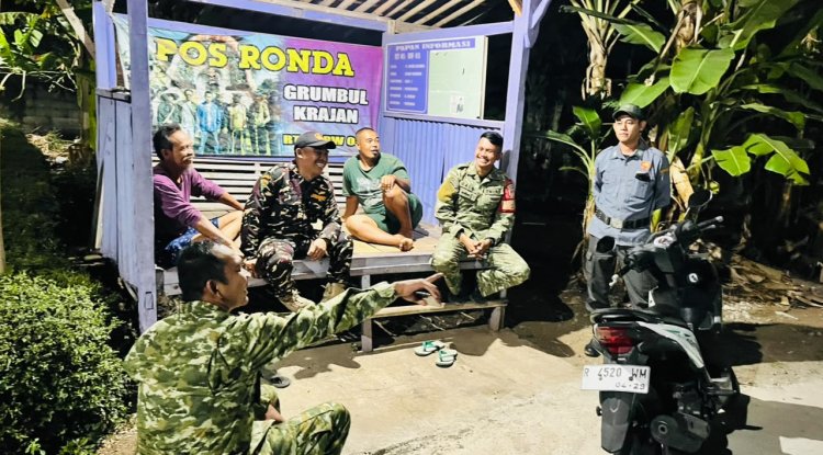 Tingkatkan Lingkungan Aman, Babinsa Patroli Rutin Bersama Anggota Linmas dan Banser