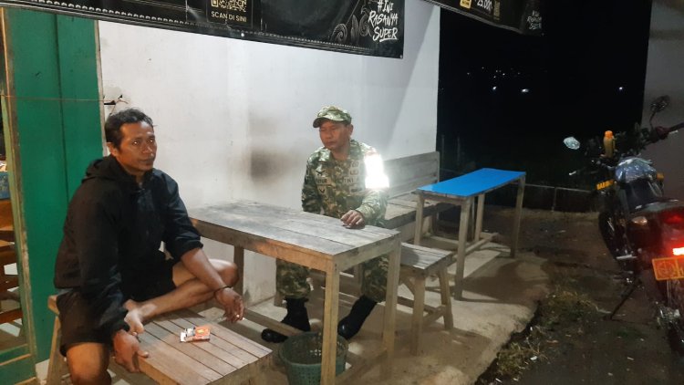Ciptakan suasana Aman Babinsa patroli di wilayah Koramil 06/Kalibening